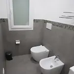 דירה Casa Da Angela & Corrado פוצאלו